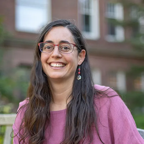  Professor Mariana Abarca