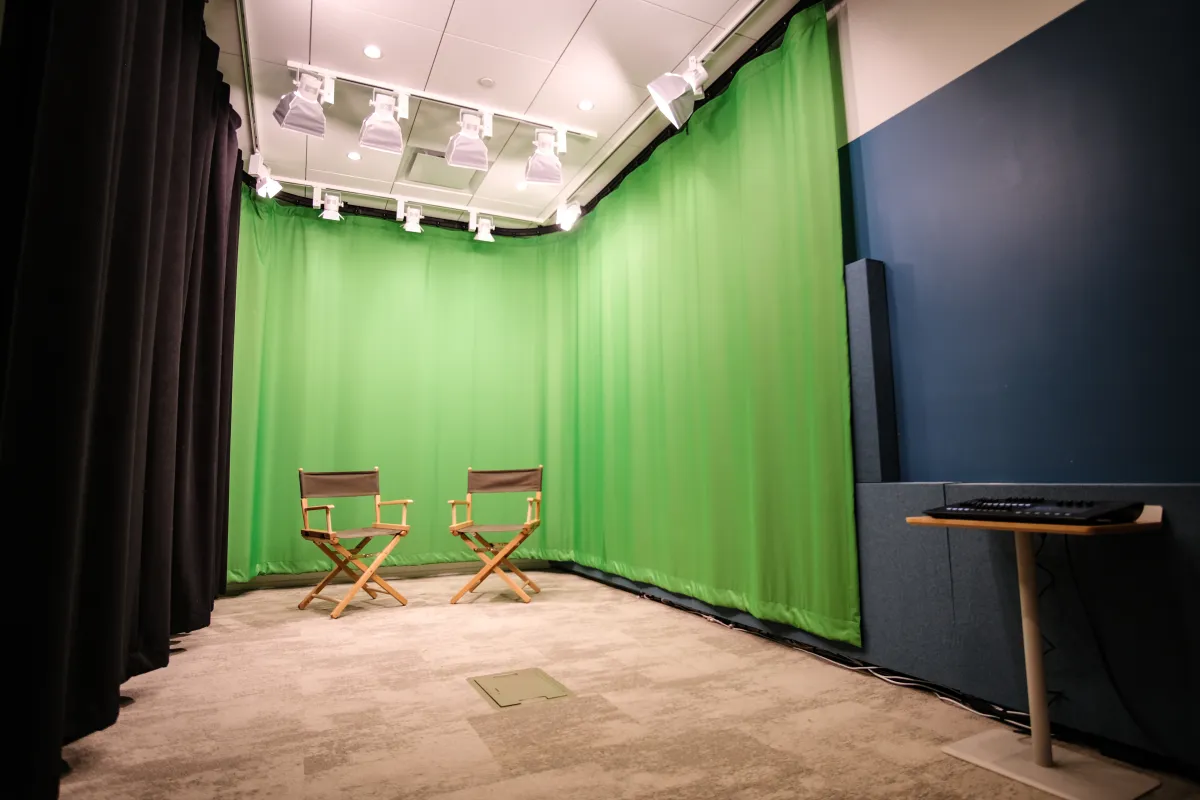 Neilson Media Production Studio 012B