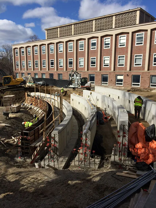 Amphitheatre retaining walls